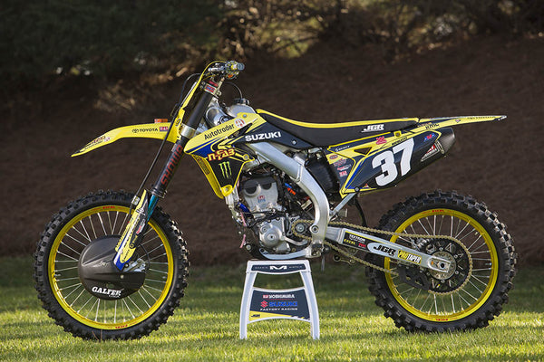 Engine side view of Phil Nicoletti's RM-Z250